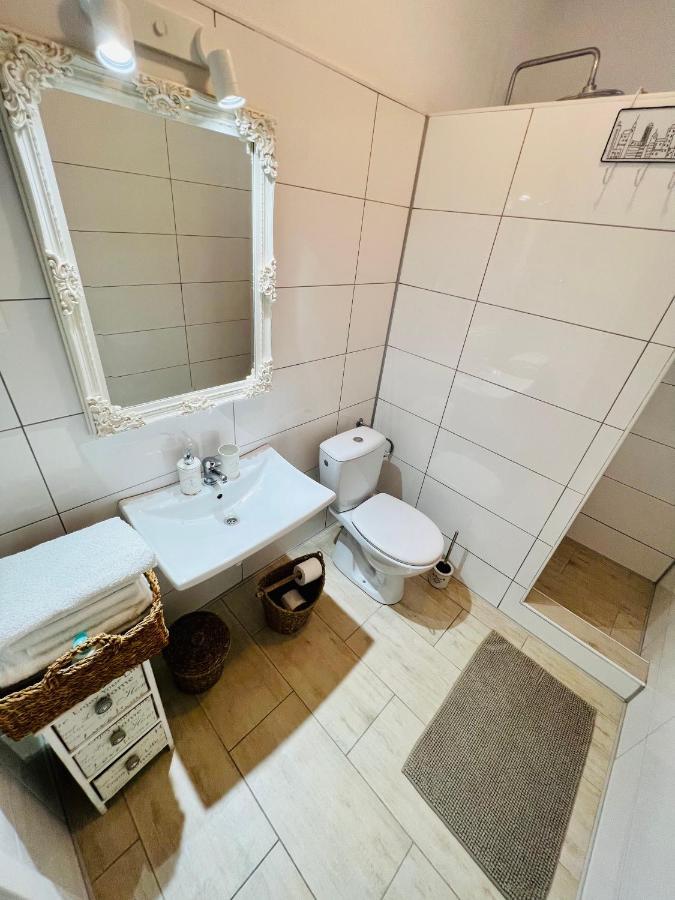 Guesthouse Dvoshko Хвар Экстерьер фото