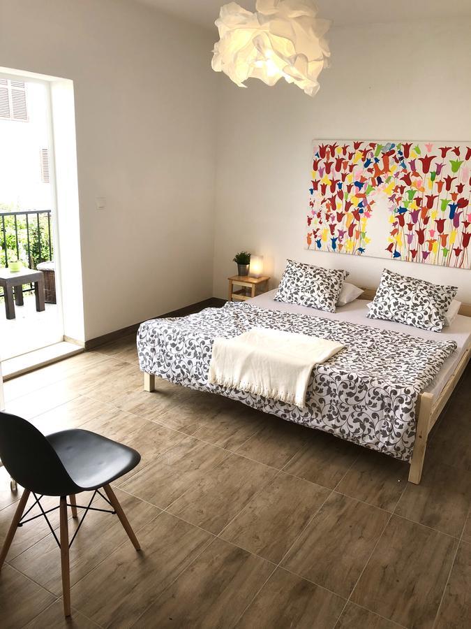 Guesthouse Dvoshko Хвар Экстерьер фото