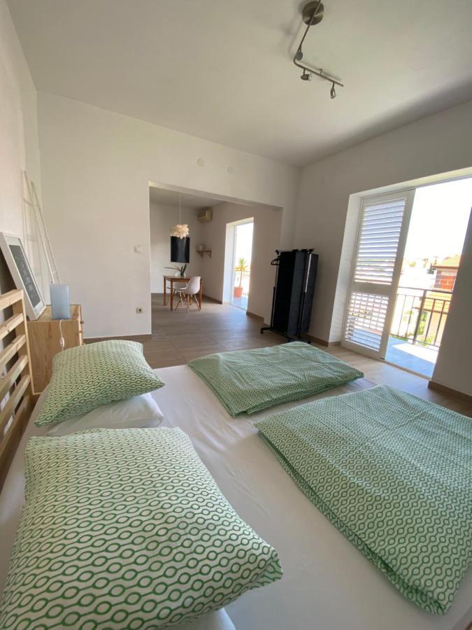Guesthouse Dvoshko Хвар Экстерьер фото